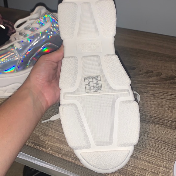 Iridescent platform shoes - Picture 2 of 2